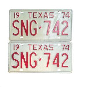 Texas License Plates 1974 Red on Cream - TRUE VINTAGE